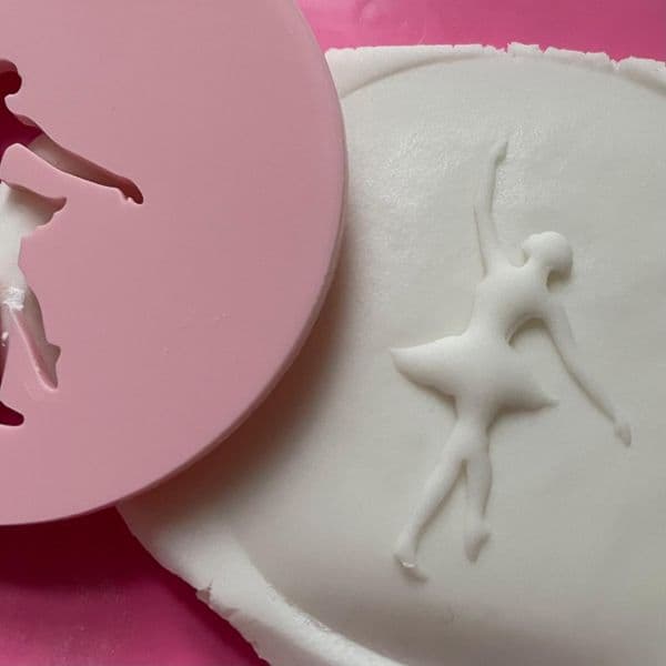 SALE Ballerina 3 Cut circle stamp