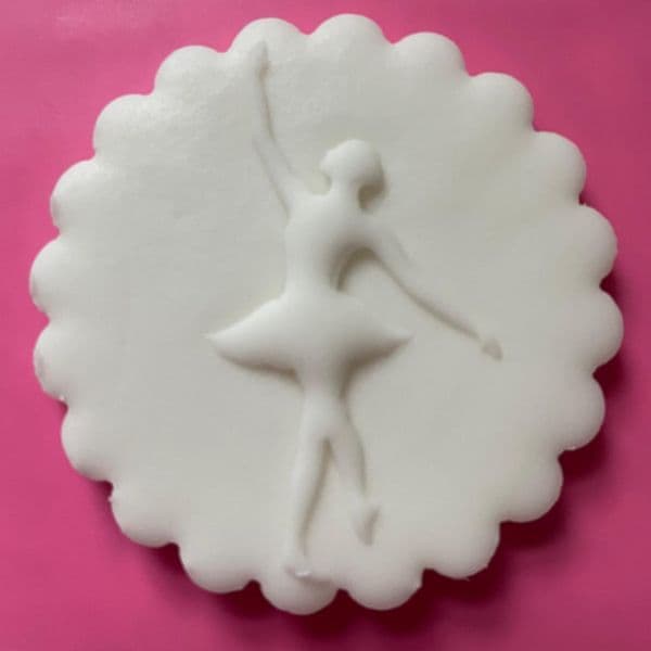 SALE Ballerina 3 Cut circle stamp
