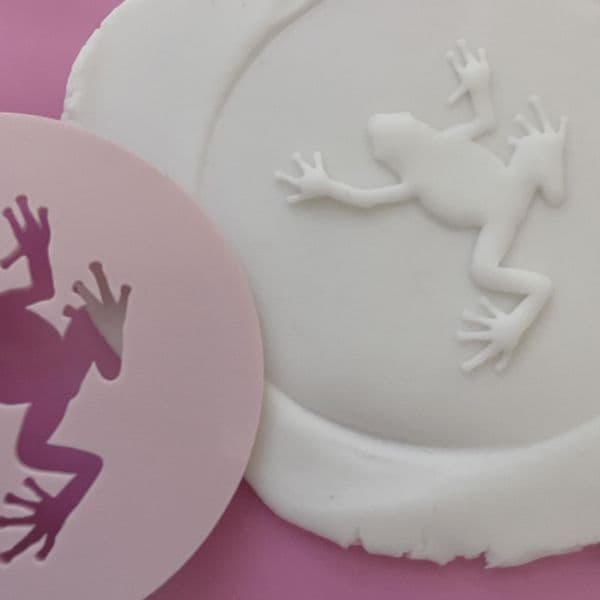 SALE Frog Full Body Cut circle stamp