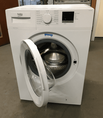 60cm Electric cooker + One washing machine