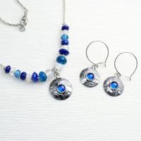 handmade leaf pattern blue spinel necklace