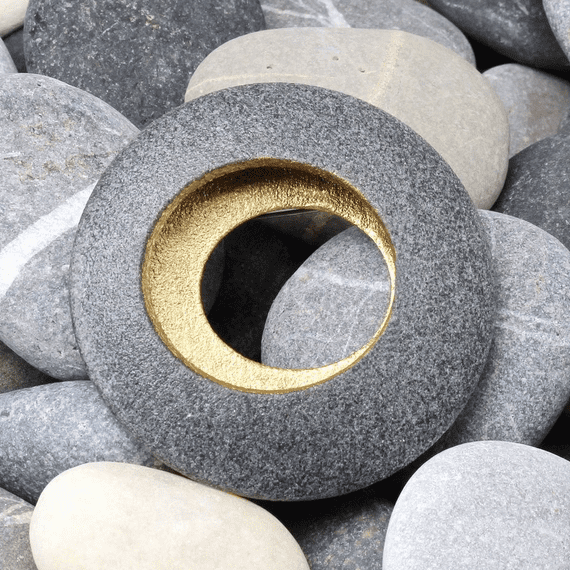 Pebble brooch 'Round'