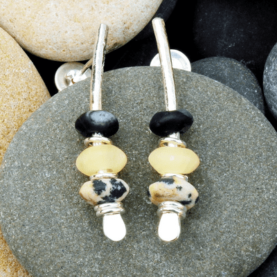 Pebble earrings, natural stone, arc earrings, inspired by the seaside, 9A