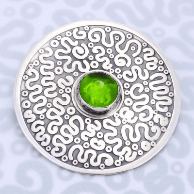 Peridot brooch, Peridot quartz squiggle pattern silver brooch, No.10