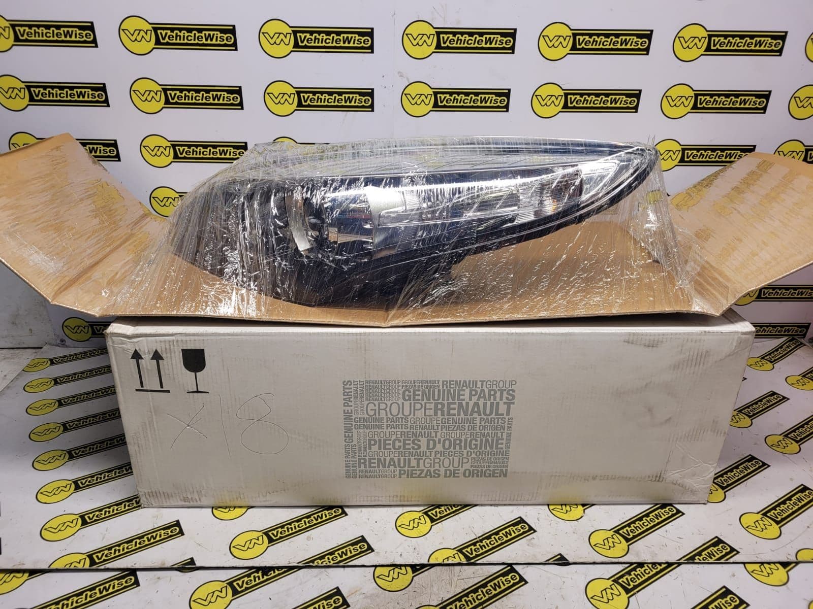 2009-2016 RENAULT MEGANE MK3 PASSENGERS NS NSF FRONT HEADLIGHT 