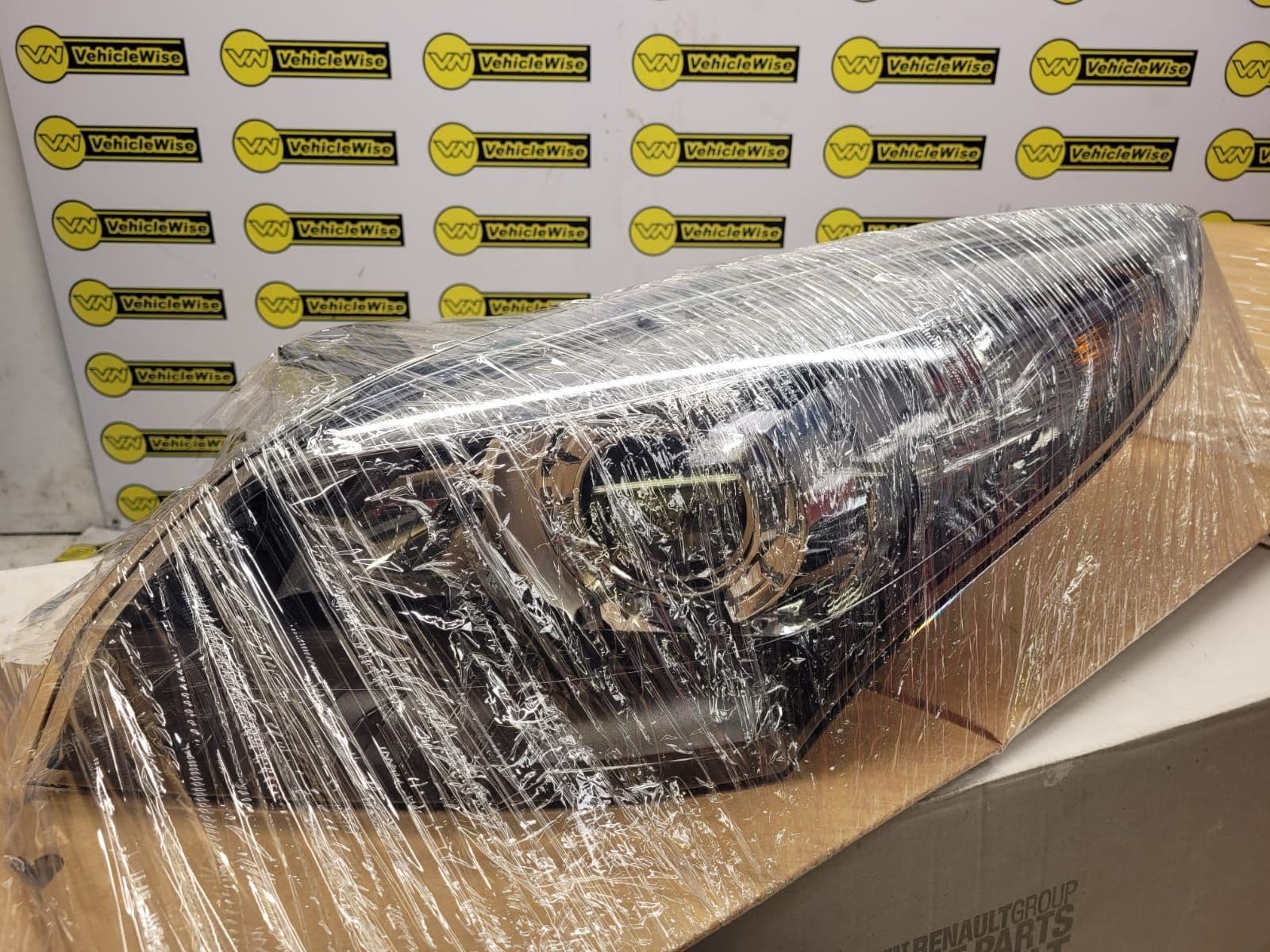 2009-2016 RENAULT MEGANE MK3 PASSENGERS NS NSF FRONT HEADLIGHT 