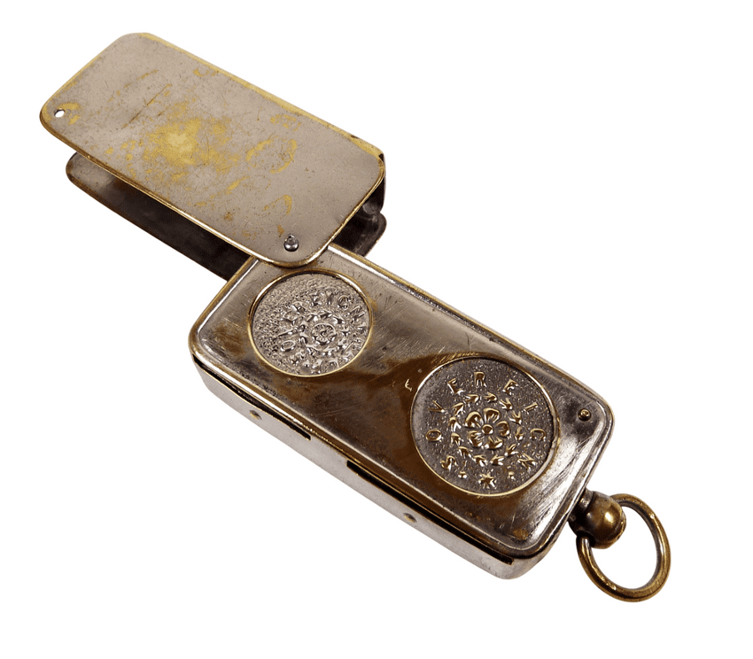 Antique 1901 Reg Design Sovereign Full & Half Spring Loaded Nickel Plated Case Coin Holder