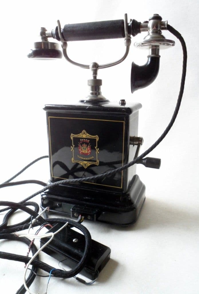 Antique Black Jydsk Telefon Aktieselskab Danish Hand Crank Table Top 