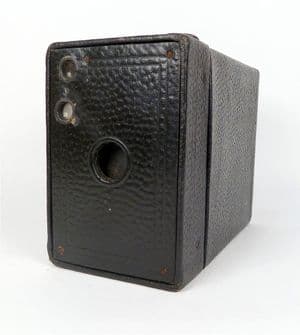Antique Box Camera Canadian Kodak No 2A Brownie Model B 116 120 Roll Film 1916 Patents
