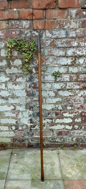 Antique Farming Tool English Tools Ltd Wigan Leeds Long Handled Hay Pitch Fork 2 Tine Prong Barn