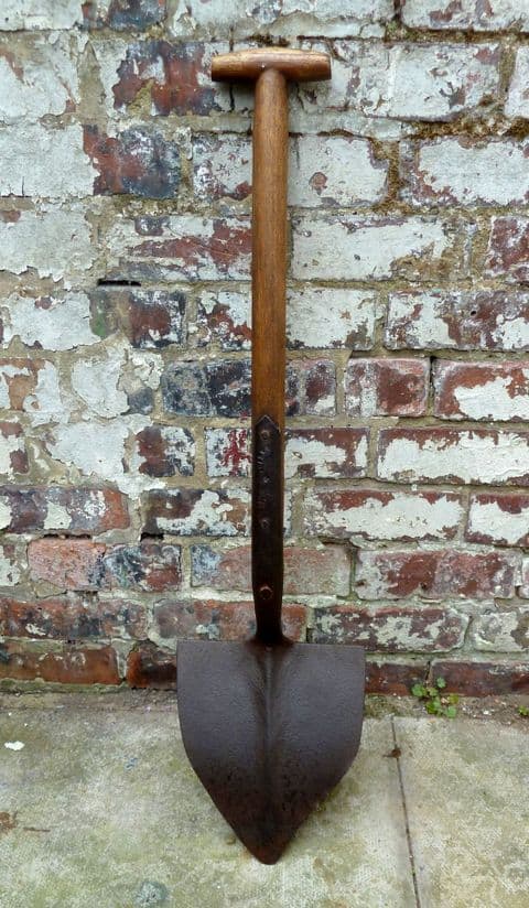 Antique Vintage Gardening Tool William Park & Co Wigan Spade Shovel Miners Military Nice Shape