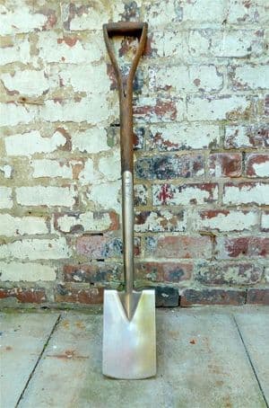 Gardening Tool Burgon & Ball RHS Small Border Stainless Steel Spade Garden Sturdy Strong Wood Shaft