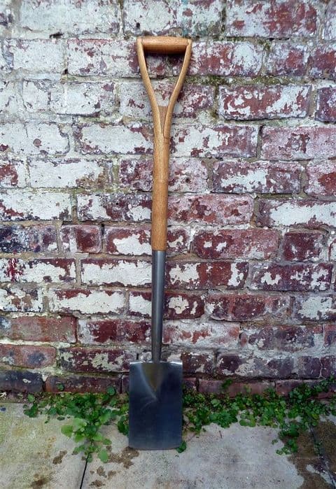 Gardening Tool Superb Quality Small Border Stainless Steel Spade Garden Sturdy Strong Wood Shaft
