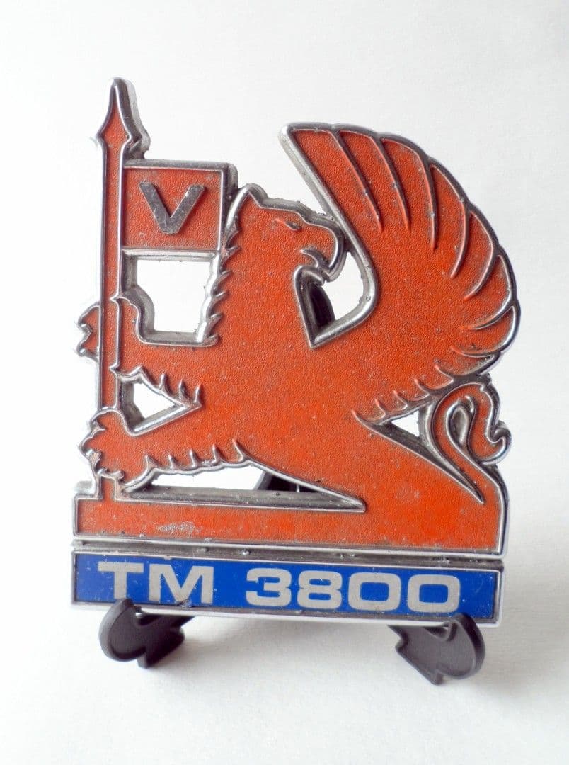 HTF Vintage Vauxhall Bedford TM 3800 Truck Badge Classic Retro Car Automobilia Pan Trivet? Griffin Emblem