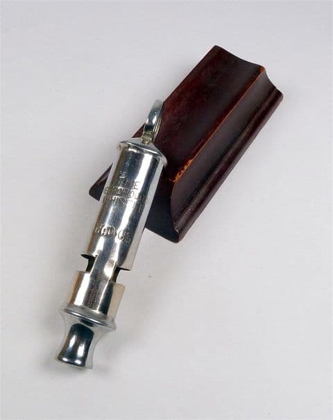 Original Vintage The Metropolitan Whistle Maker H D Co 1930s GSW Japan? Japanese? Police Military