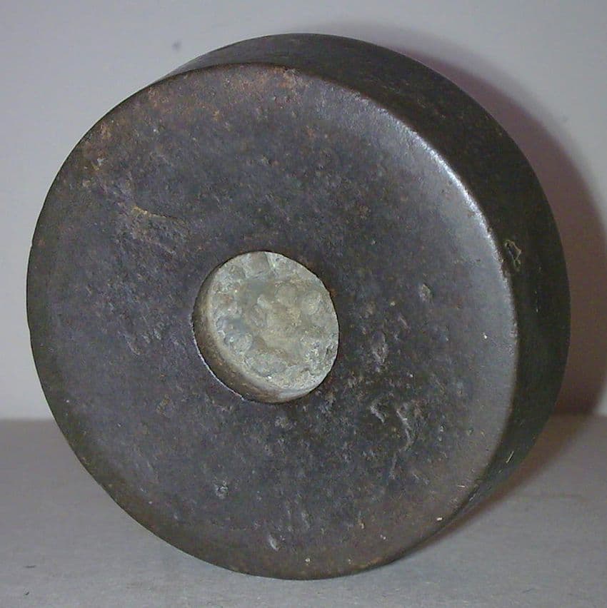 Single Vintage Cast Iron Shop Weight 1lb One Pound Circa 1930s Paperweight