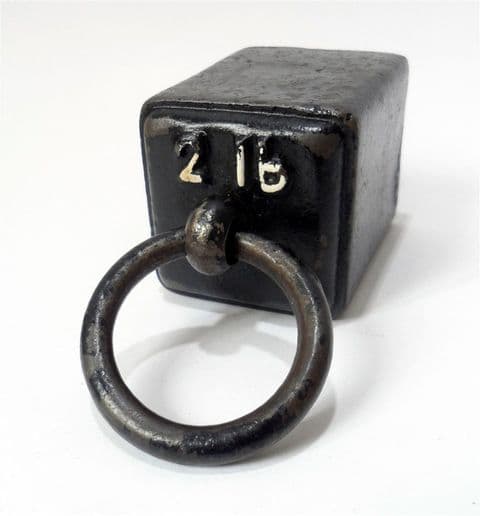Vintage Antique Kitchen Shop Cast Iron Ring Top Weight 2lb Two Pound Paperweight Cute!