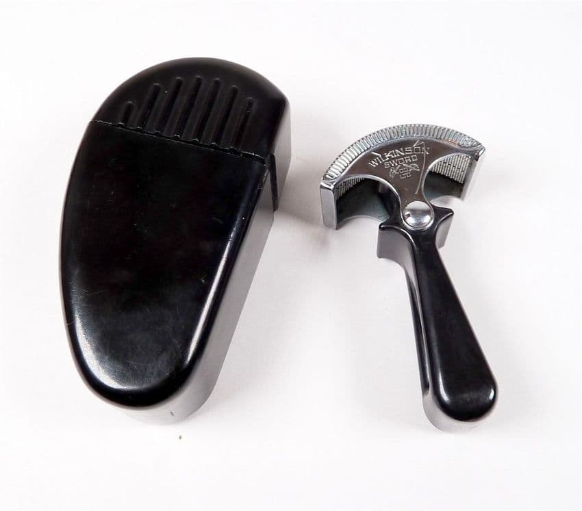 Vintage Art Deco Bakelite Cased 1944 Patent Wilkinson Sword Dry Shave ...