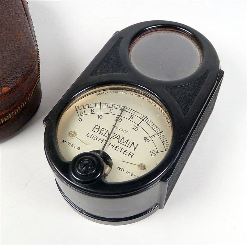 Vintage Benjamin Lighting Tottenham Model B 15481 Bakelite Light Intensity Meter c/w Case Western