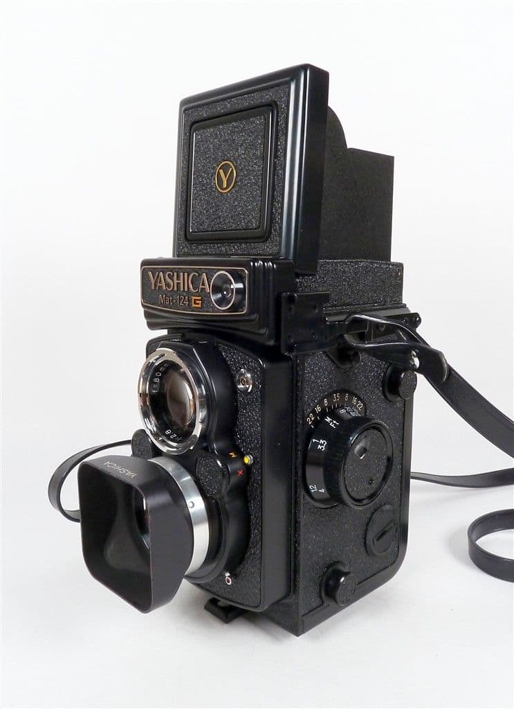 Vintage Camera Boxed Yashica MAT-124 G TLR Medium Format Case Hood Instructions Serial 234622