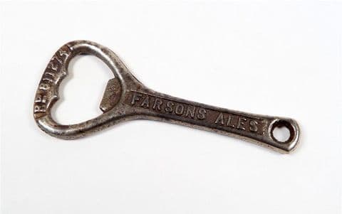 Vintage Cast Iron Crown Cork Bottle Opener Farsons Ales Cisk Pilsner Malta 1938 Patent & Reg No HTF
