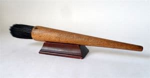 Vintage Decorating DIY Tool Wood Handle G H Batty Leeds Round Paint Brush Dusting Stencil Painting