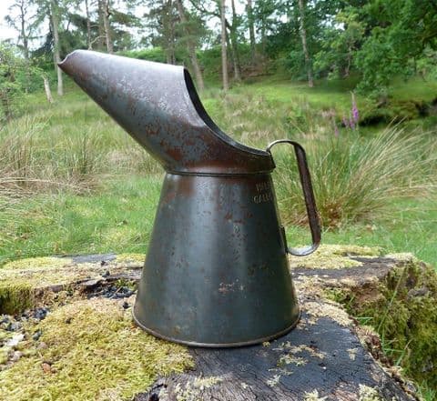 Vintage Garage Paramount Basildon Half Gallon Oil Jug Measure County of Essex Verification Mark Can