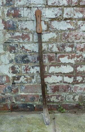 Vintage Garden Tool Ralph Martindale Crocodile Trademark Curved Grass Slasher Whip Weed Scythe #781