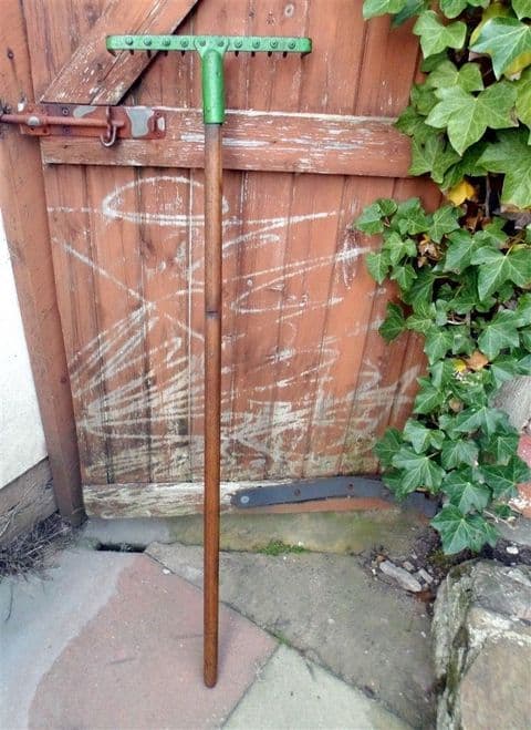 Vintage Gardening Tool Pine Wooden Short Handled 12 Tine Garden Rake Circa 1940s Green Head (1)