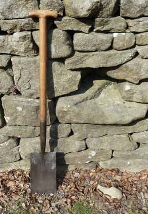 Vintage Gardening Tool Small Spearwell Border Spade Circa 1960s Garden Sturdy Strong