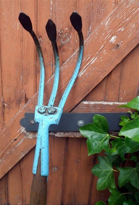 Vintage Gardening Tool Wooden Long Handled Jenks & Cattell 3 Tine Cultivator 1950s Original Paint