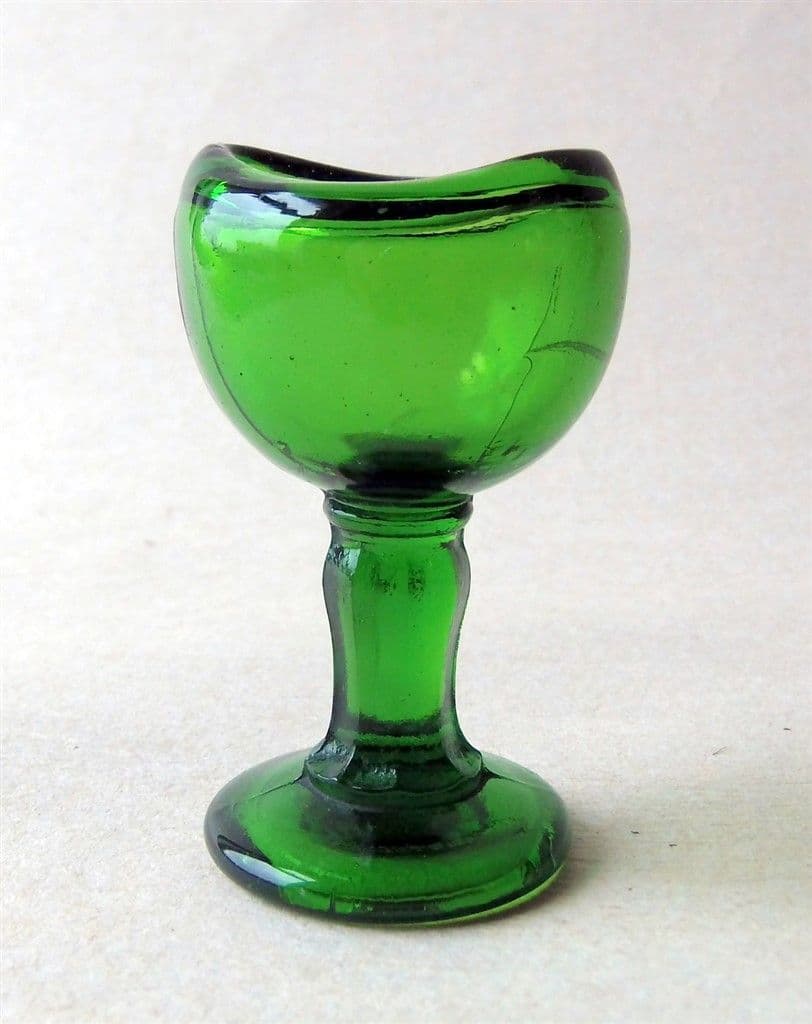 Vintage George Harold Needham MPS Manor Sheffield Chemist Green Glass Stem Eye Bath Wash Circa 1930s