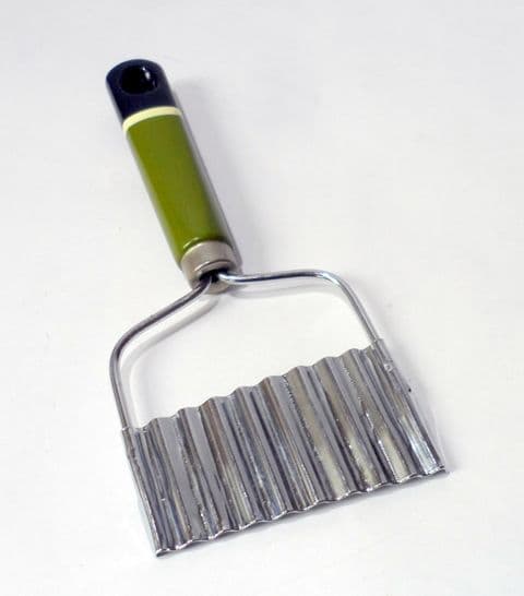 Vintage Kitchen Utensil Tool Nutbrown Stainless Steel Crinkle Cutter Chips Vegetables 60s Green Blac