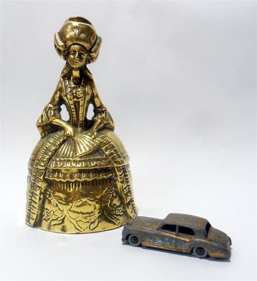 Vintage Large Heavy English Brass Figural Lady Bell 1900s Lovely Ring Regency Fan Well Detailed