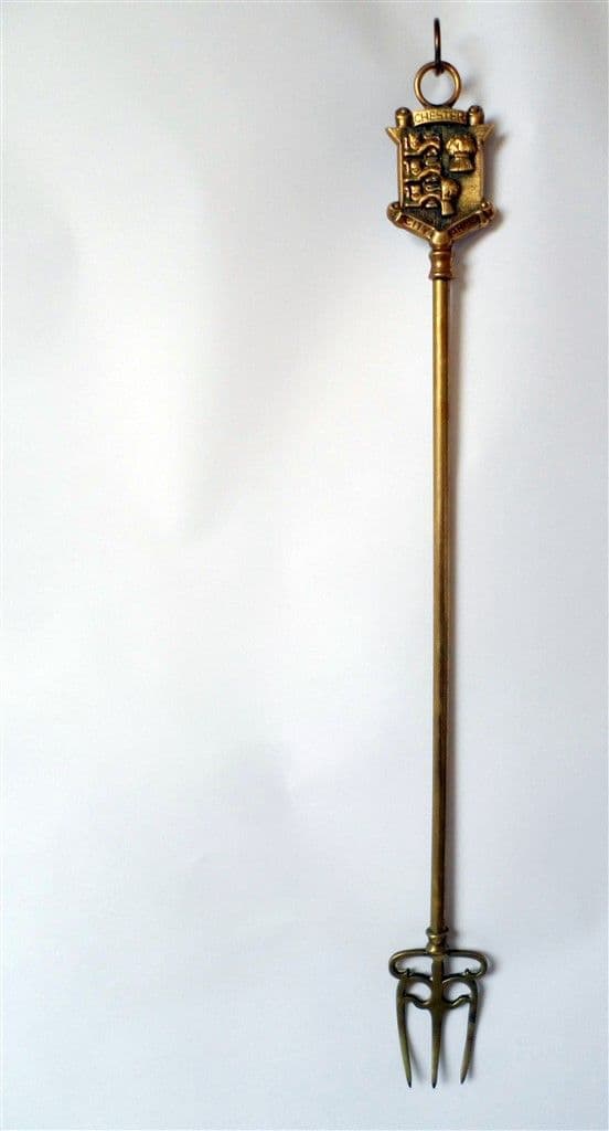 Vintage Long Handled Brass Fire Toasting Fork Chester City Arms Circa 1930s Cheshire