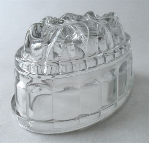 Vintage Mid Century Kitchen Large Clear Glass Traditional Jelly Mould Jello Mold Leaf Design