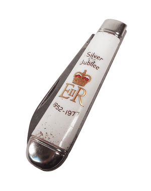 Vintage Richards Sheffield Folding Folder Pocket Knife Queen Elizabeth II Silver Jubilee 77 Lamppost