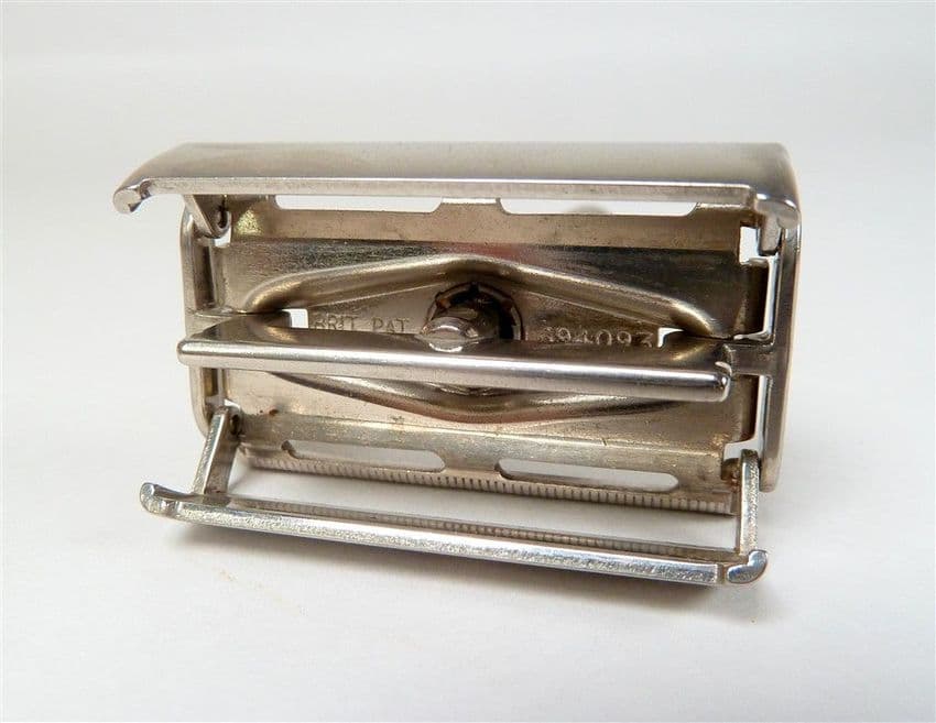 Vintage Shaving 1950s Gillette TTO Rocket Parat British Patent 694093 ...