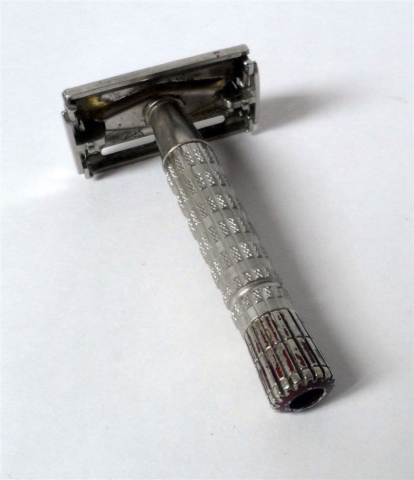Vintage Shaving 1953 Gillette TTO Red Flare Tip Safety Razor UK Patent 1950s Standard DE Blades