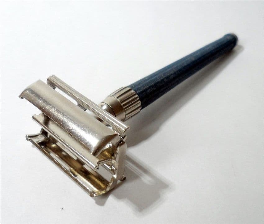 Vintage Shaving 1974 U2 Gillette TTO Super Slim Twist Safety Razor ...