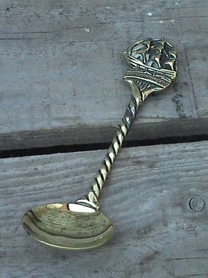Vintage Souvenir Solid Brass Elpec Caddy Spoon Burnham On Sea Somerset Galleon Ship Circa 1920s