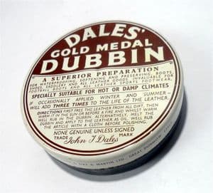 Vintage Tin 4.4 oz Carr Day Martin Essex Dales Gold Medal Dubbin Preparation 1960s c/w Contents