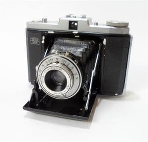 Vintage Zeiss Ikon Nettar 517/16 120 Roll Film Medium Format Folding Camera Case Circa 1950s