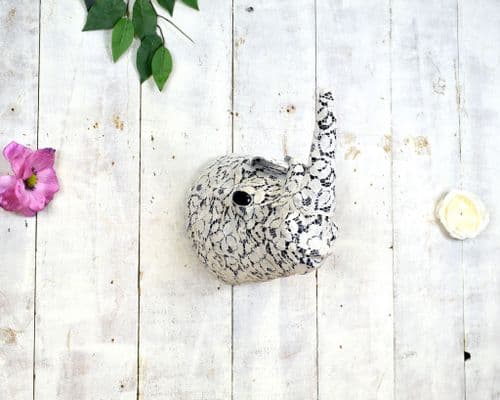 Lace Rhino Head 33cm