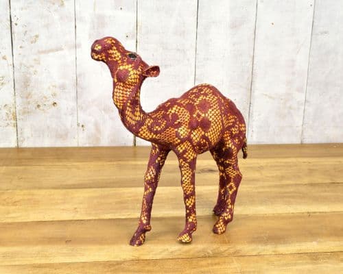 Lace Standing Camel 33cm