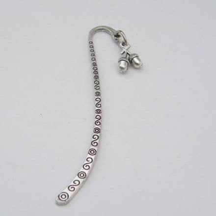 Acorns Bookmark - Charm Style