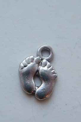 Baby Feet Bracelet - Charm Beaded Style