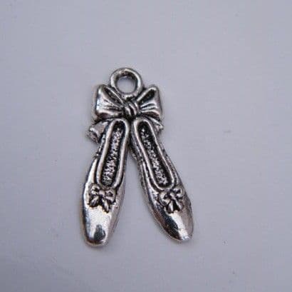 Ballet Shoes Wine Glass Charm - Full Bead Style