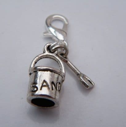 Beach Bucket & Spade Clip On Charm
