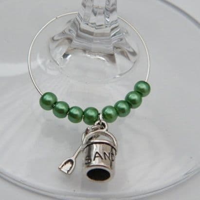Beach Bucket & Spade Wine Glass Charm - Beaded Style